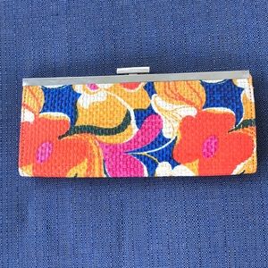 Floral Straw Clutch